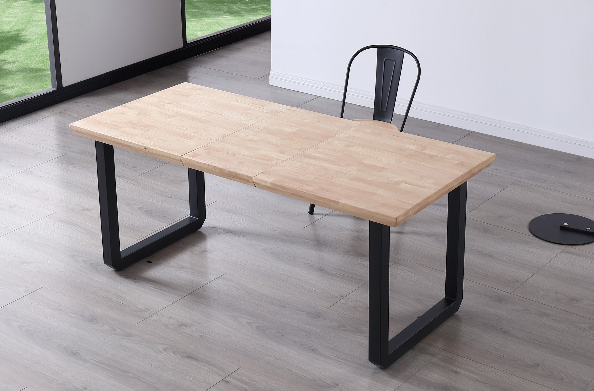 Mesa de comedor extensible Leo roble claro 140(180-220)x80x77cm